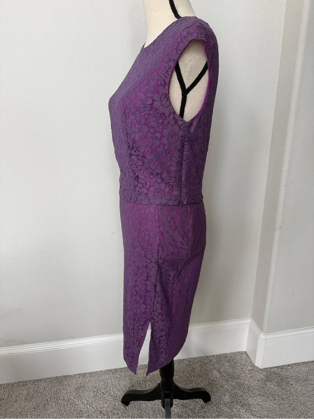 Bisou Bisou Purple Lace Matching Set Pencil Skirt and Cap Sleeve Top